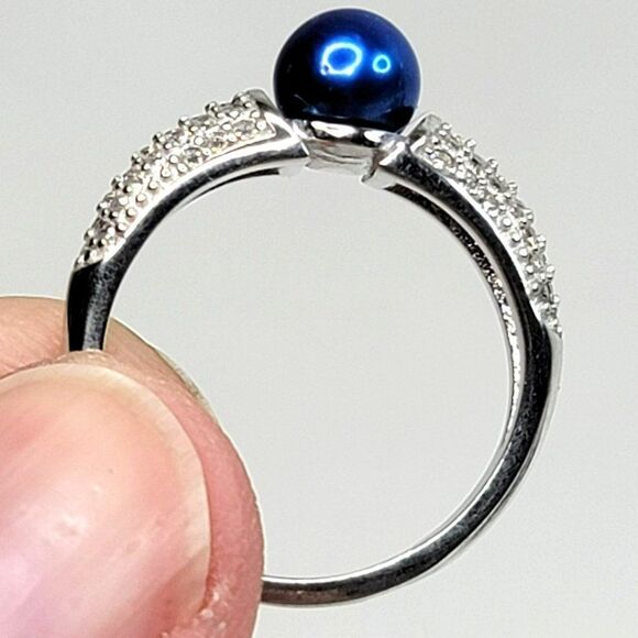 Pure Chic 925 SS Adjustable Ring With Bright Blue Freshwater Pearl - Picture 4 of 6